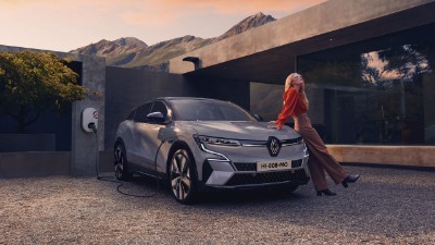 Renault electric vehicle charging 