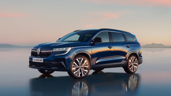 Renault Espace full hybrid E-Tech