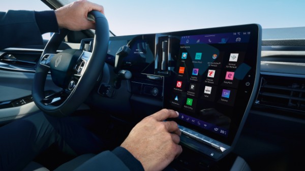 Renault Espace full hybrid E-Tech