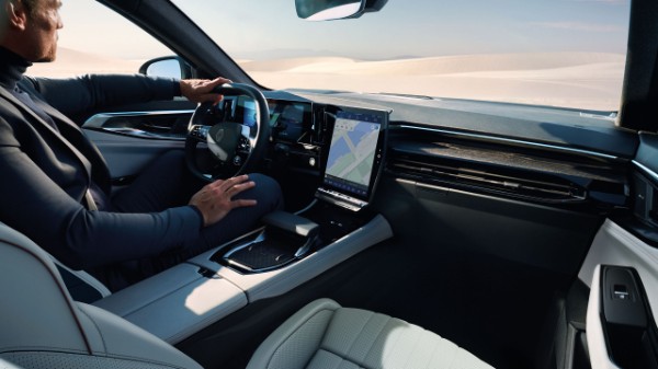Renault Espace full hybrid E-Tech