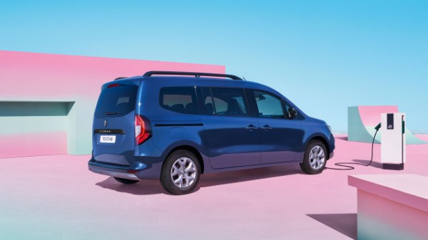 planification trajets - services connectés - Renault Grand Kangoo