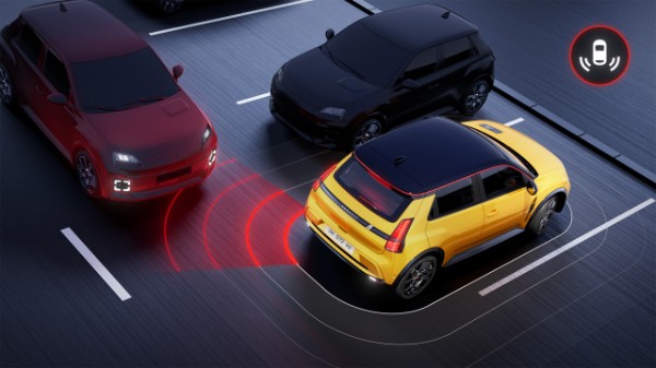 rear cross traffic alert - Renault 5 E-Tech electric
