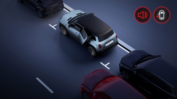 safe exit - Renault 4 E-Tech electric