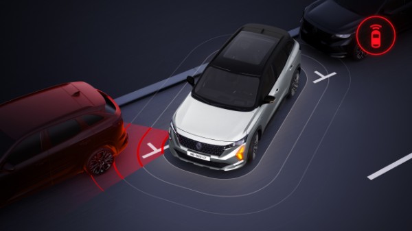 front parking assist - safety - Renault Austral full hybrid E-Tech 