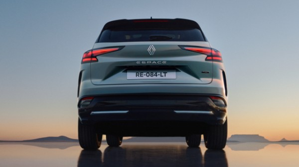 financing and services - Renault Espace full hybrid E-Tech