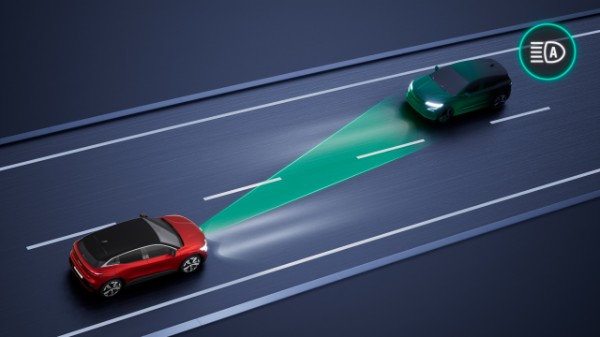 Renault Megane E-Tech electric - automatic high low beam