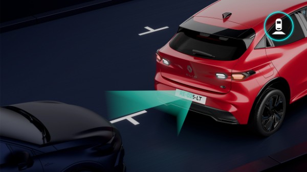 digital rear view camera - Renault Clio