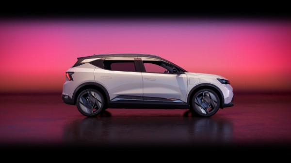 Scenic E-Tech electric
