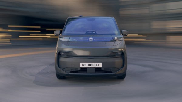 new Renault Trafic Van E-Tech electric