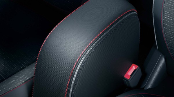 centre armrest with organisation - Renault Twingo E-Tech electric