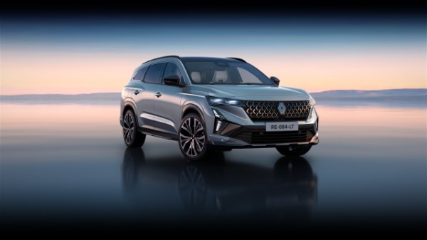 Renault Espace full hybrid E-Tech