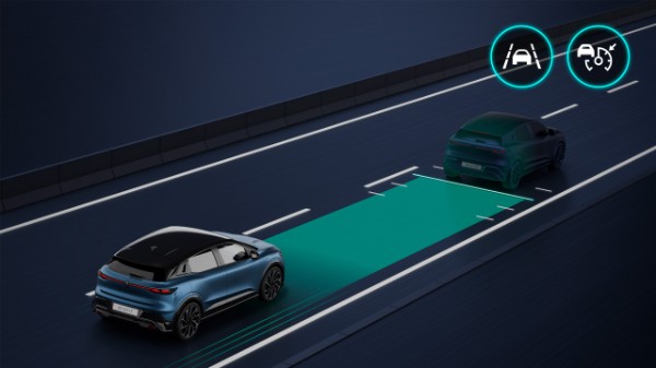 intelligent adaptive cruise control - Renault Megane E-Tech electric