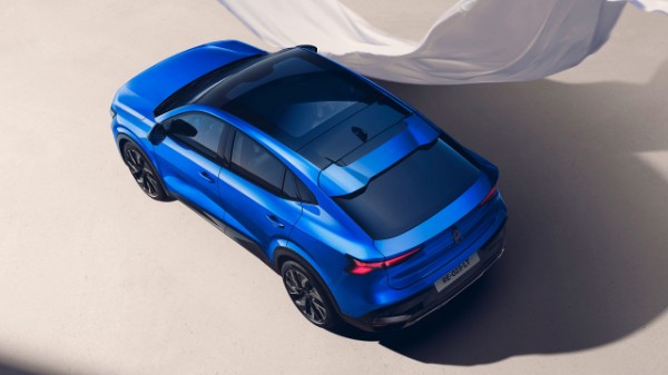 Renault Rafale full hybrid E-Tech